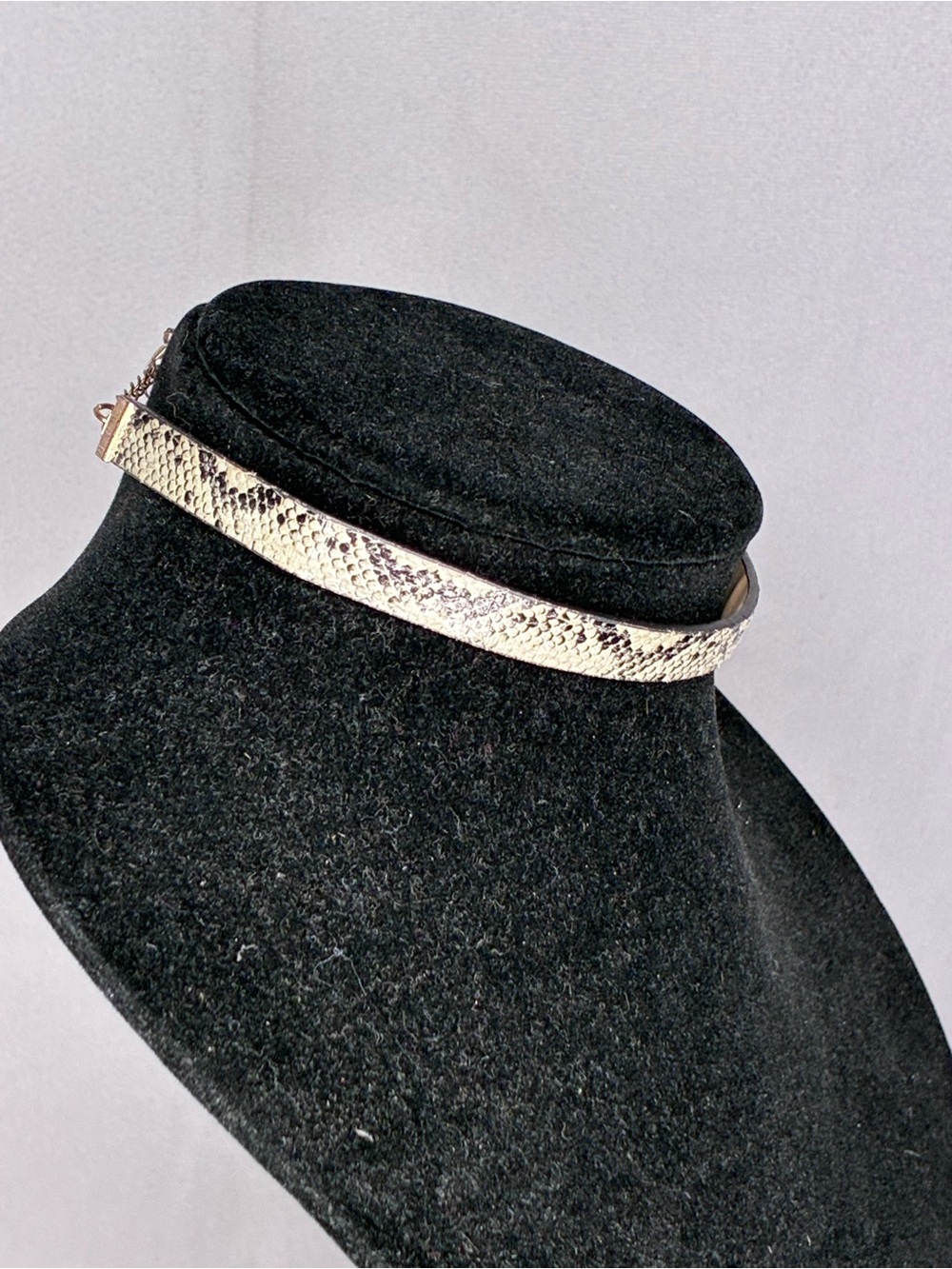 🐼 3/$25 Gold Snake-Print Choker Necklace - Women Accessories